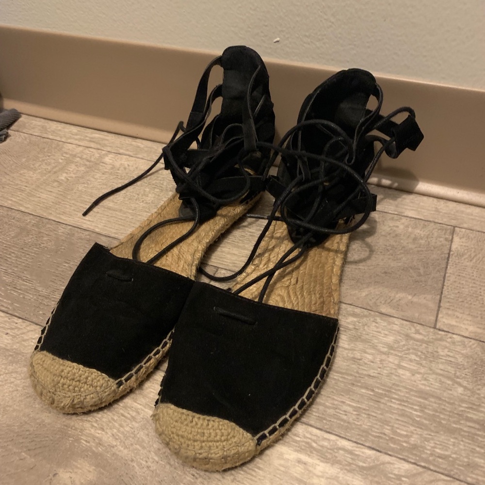 Sandals size 9 - Picture 4 of 4